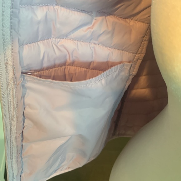 JOE FRESH Ladies Puffer Vest - Picture 11 of 15